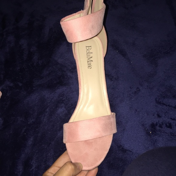 Pink Heels 2.5 inches - Picture 3 of 5